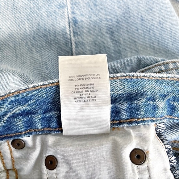 Denim Forum | Joni High Rise Loose Jeans Size 23 Distressed Light Wash Aritzia - Picture 12 of 12